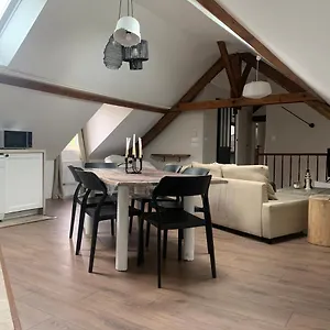 Apartamento T3 Kokon Lumineux & Chaleureux, Parking, Climatisation, Bagnères-de-Bigorre