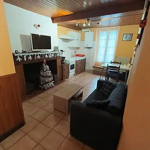 Apartamento Plein Sud Au Rdc Avec Terrasse Et Parking, Bagnères-de-Bigorre