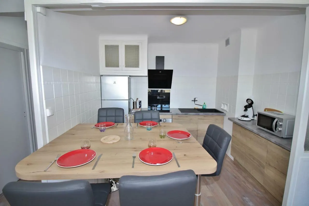 Apartment Appartement T3 Entierement Renove Bagneres-de-Bigorre France