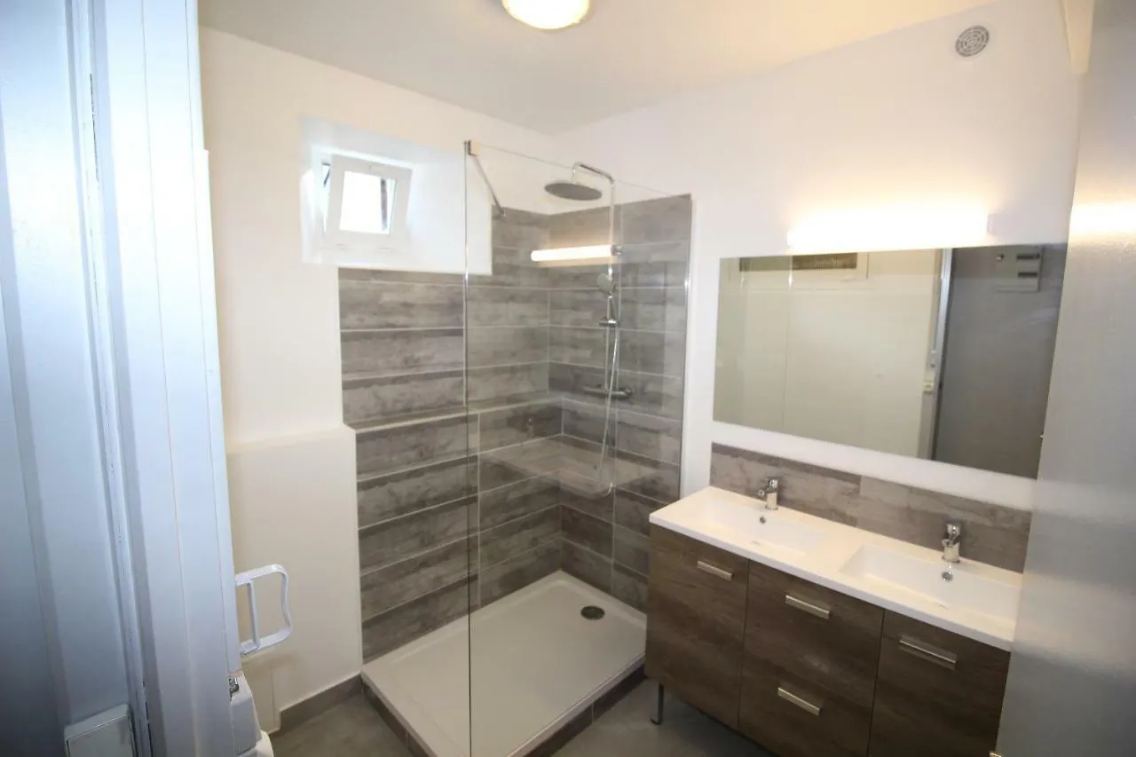 Apartment Appartement T3 Entierement Renove Bagneres-de-Bigorre