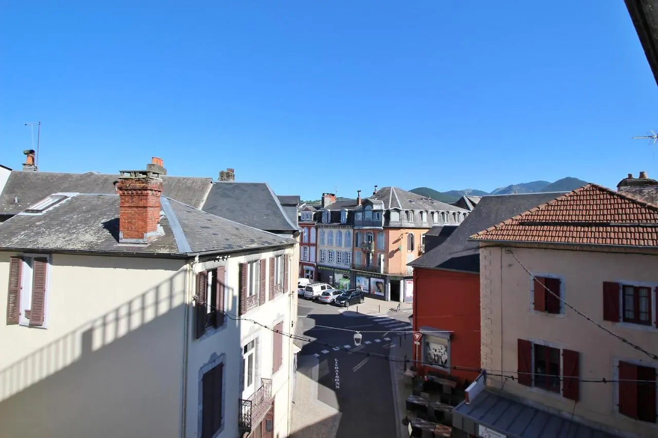 Apartment Appartement T3 Entierement Renove Bagneres-de-Bigorre